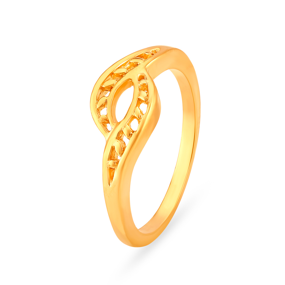Leaf Pattern Sleek Gold Finger Ring,,hi-res image number null