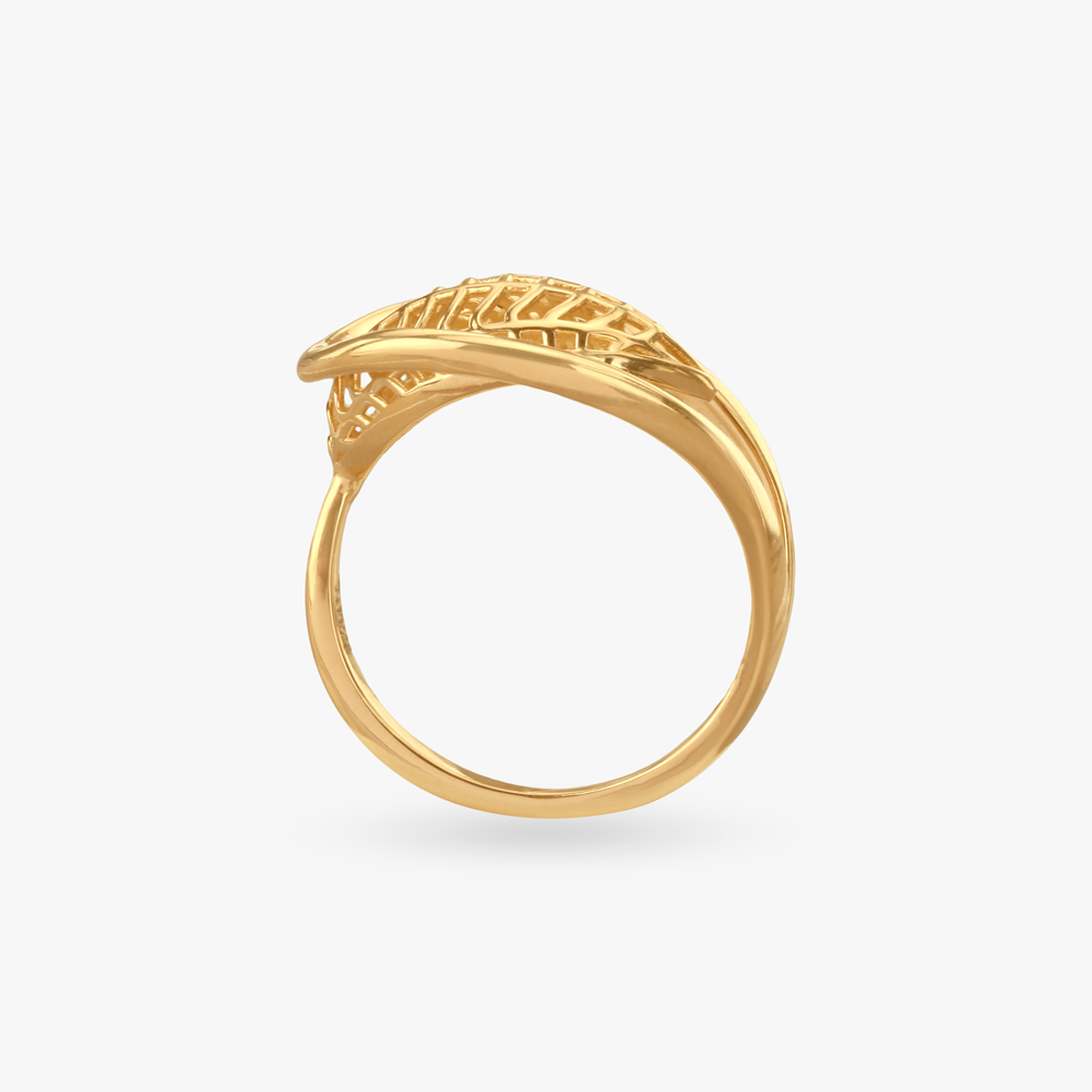Sculpted Leaf Gold Finger Ring,,hi-res image number null