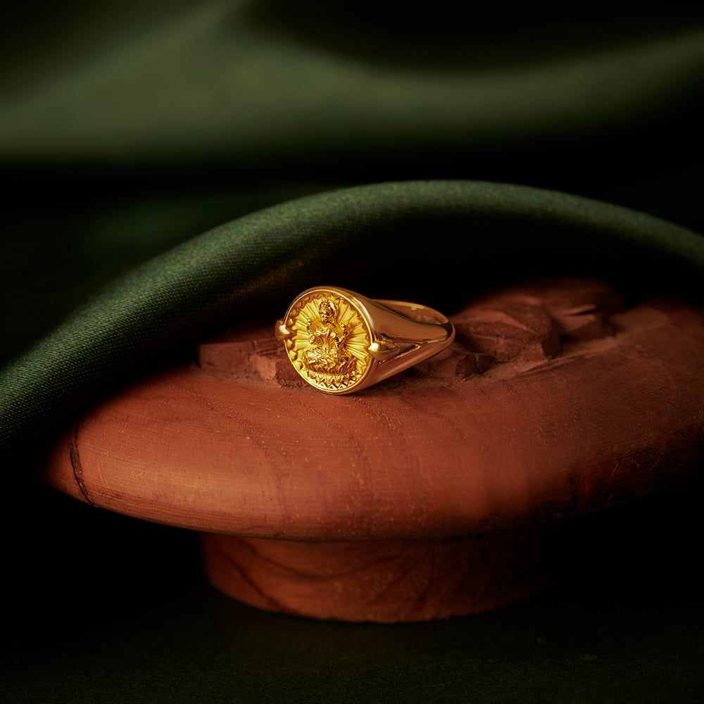 DIVINE LAKSHMI GOLD RING - Navrathan