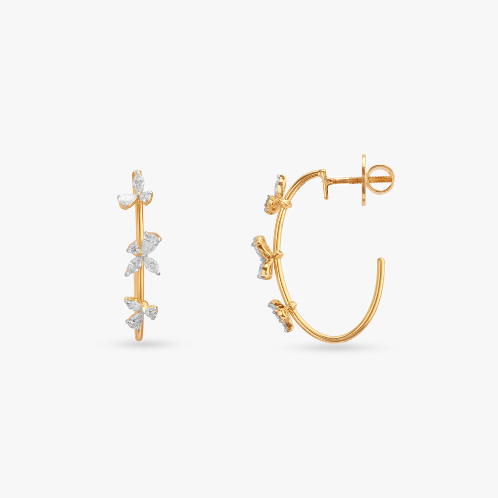 

Floral Line Diamond Stud Earrings