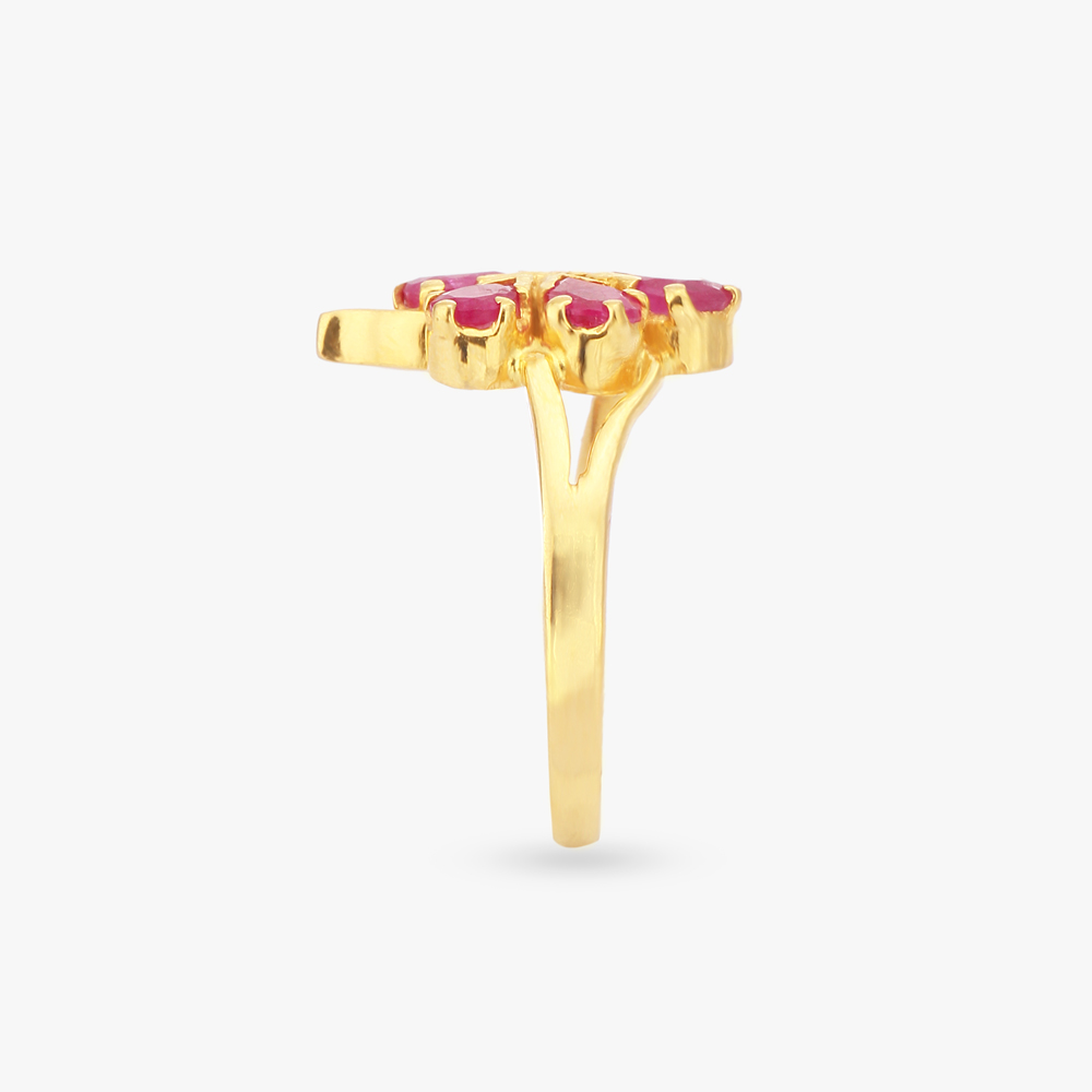 Emanating Gold Finger Ring,,hi-res image number null