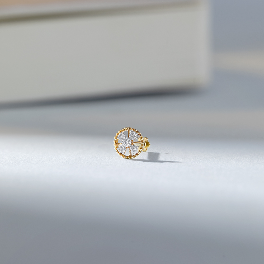Bloom Circle Gold and Diamond Nose Pin,,hi-res image number null