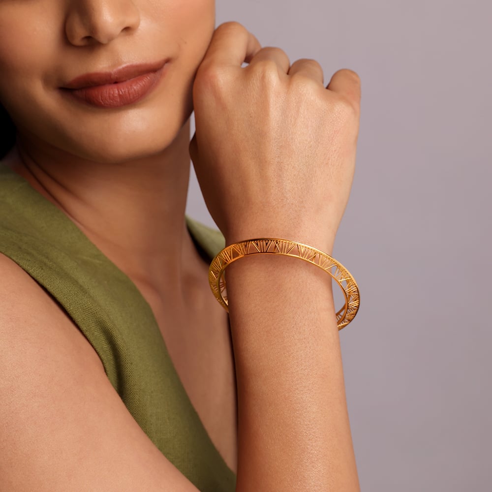 Saura Symbiosis 22KT Gold Bangle,,hi-res image number null