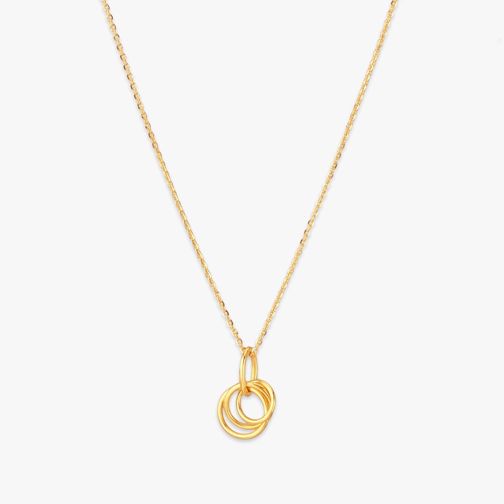 

Interlinked Circle Gold Pendant with Chain