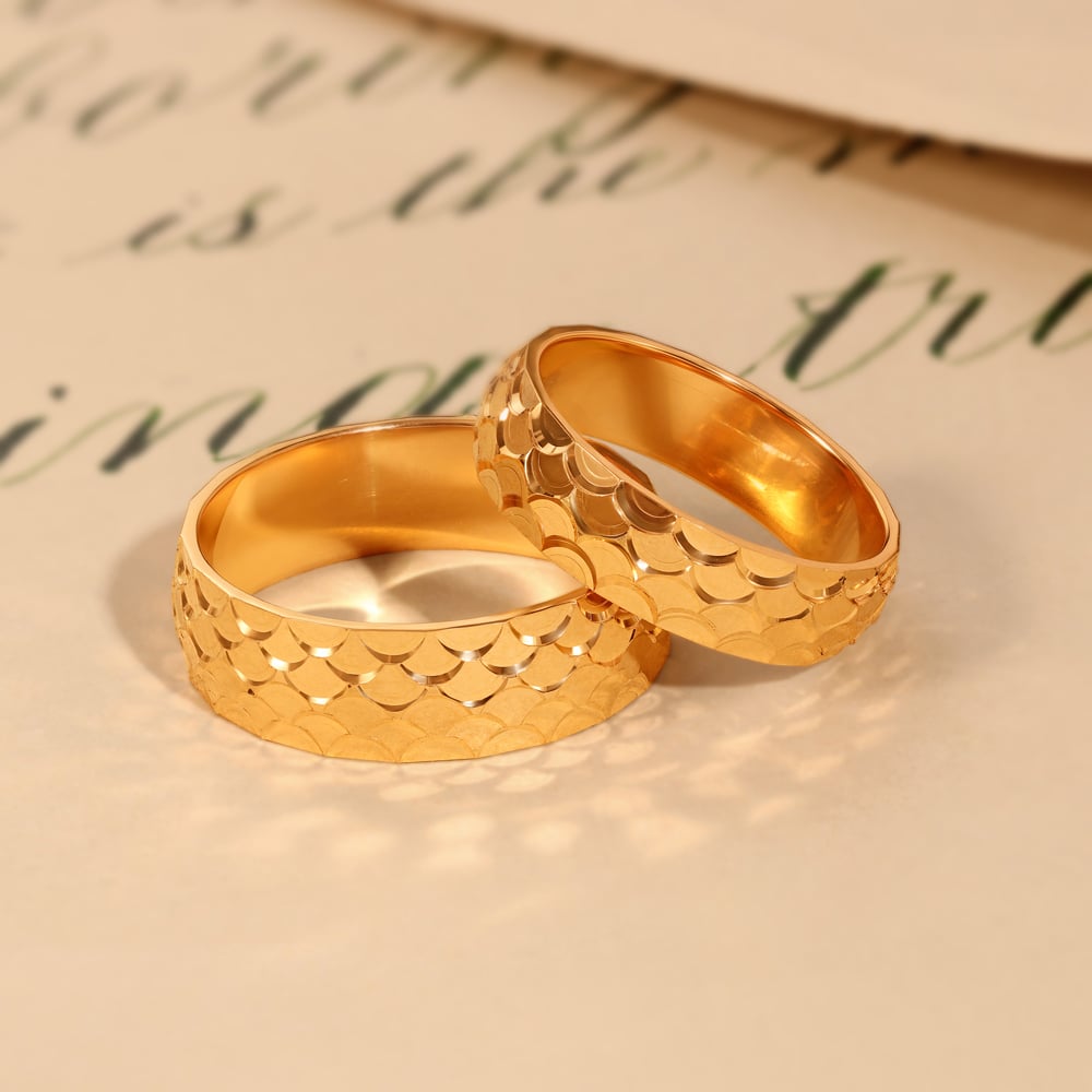 Share 230+ engagement couple rings gold best