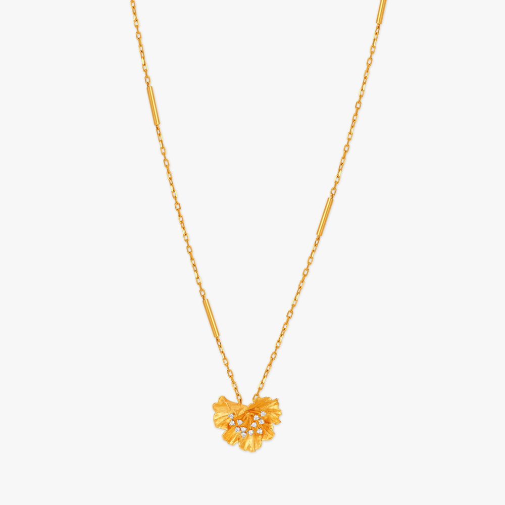 Shimmering Petals Diamond Pendant with Chain,,hi-res image number null