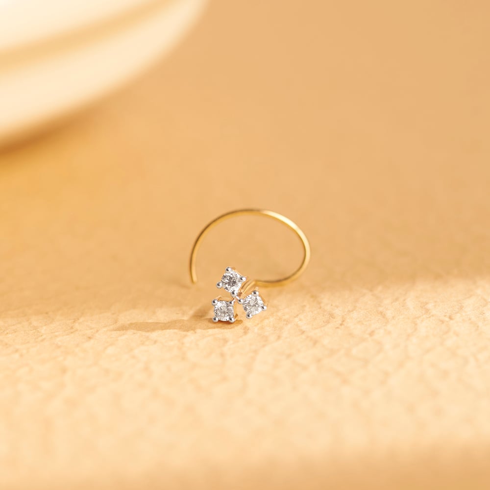 Stunning Three Stone Diamond Nose Pin