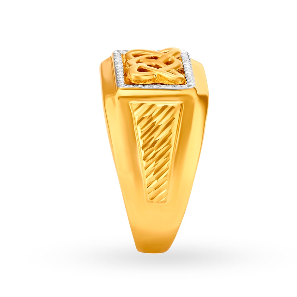 Enthralling 22 Karat Yellow Gold Intertwined Pattern Finger Ring,,hi-res image number null