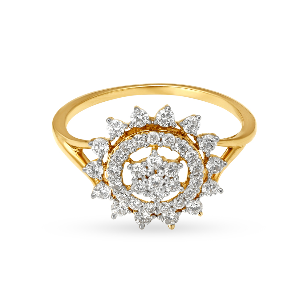Glimmering 18 Karat Yelllow Gold And Diamond Finger Ring,,hi-res image number null