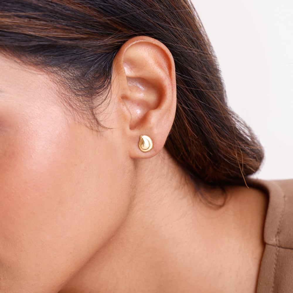 Petal Curve Gold Stud Earrings,,hi-res image number null