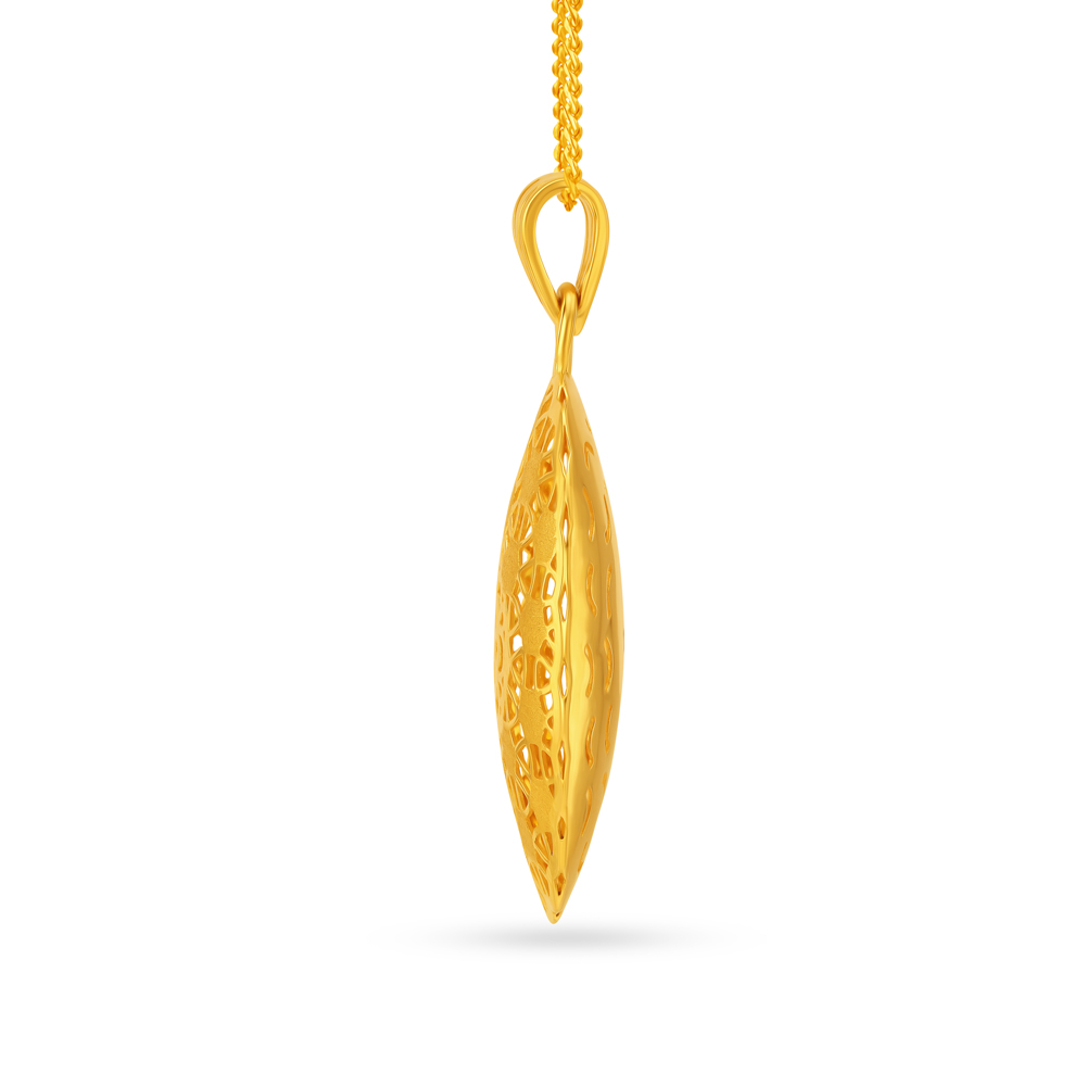 

Oval Laser Cut Floral Pattern Gold Pendant