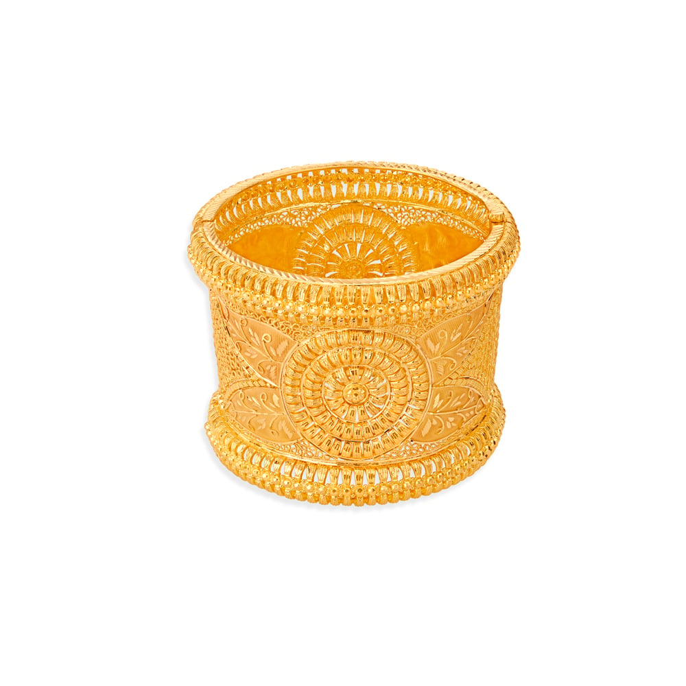 Enigmatic Bengali Glass Gheroo Gold Bangle