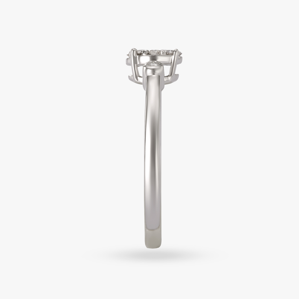 Eminent Diamond Finger Ring,,hi-res image number null