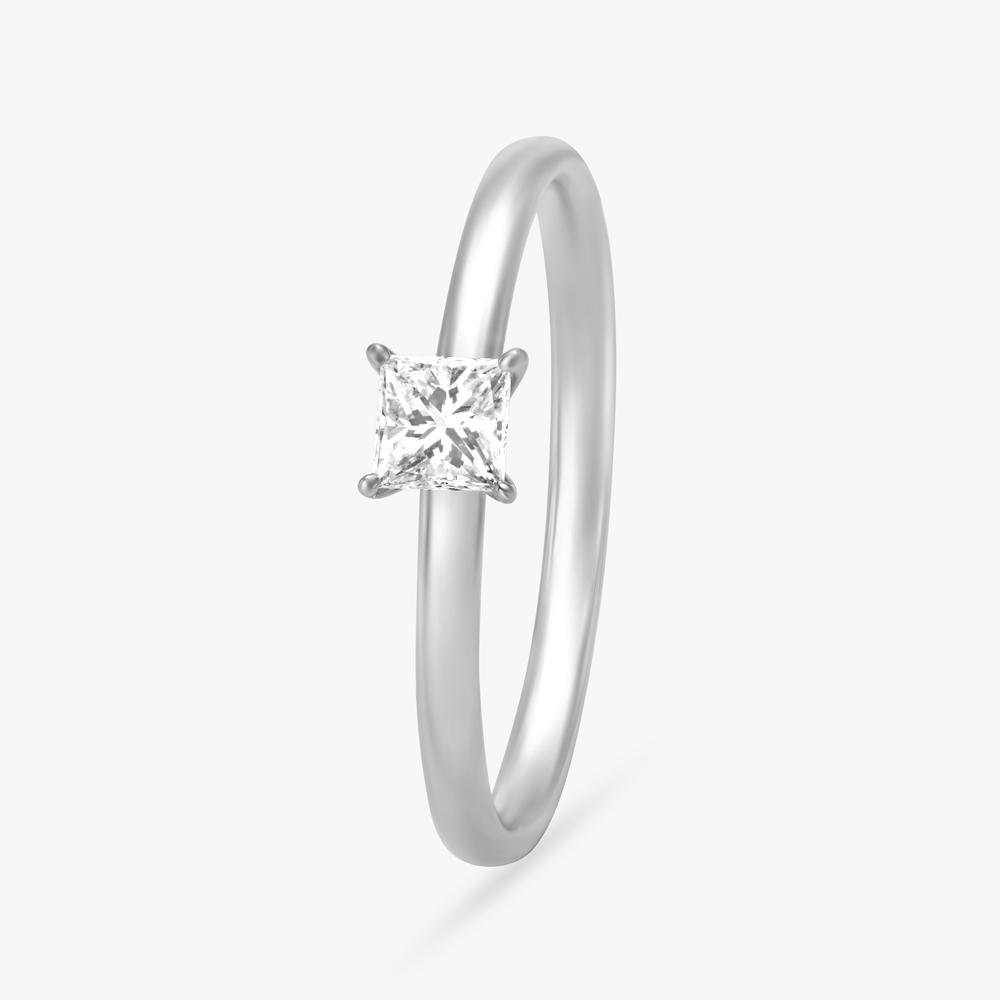 Elegant Diamond Ring