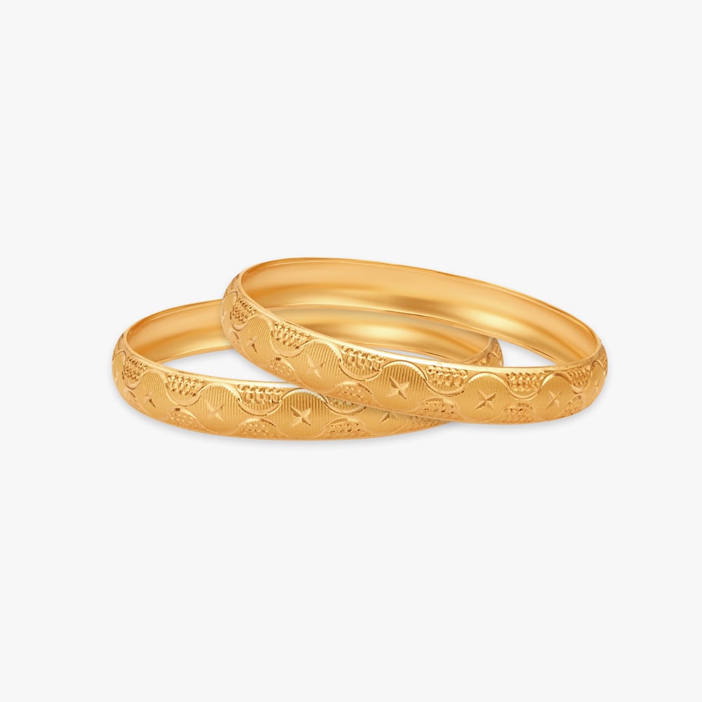 Traditional Regal Loha Gold Bangle