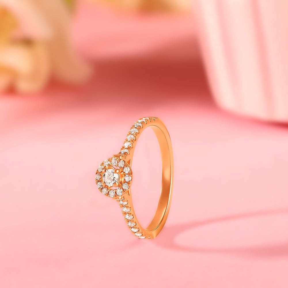 Majestic Floral Gold and Diamond Finger Ring