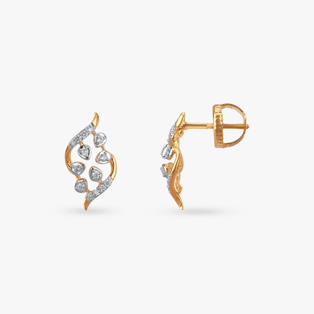 

Graceful Curves Diamond Stud Earrings