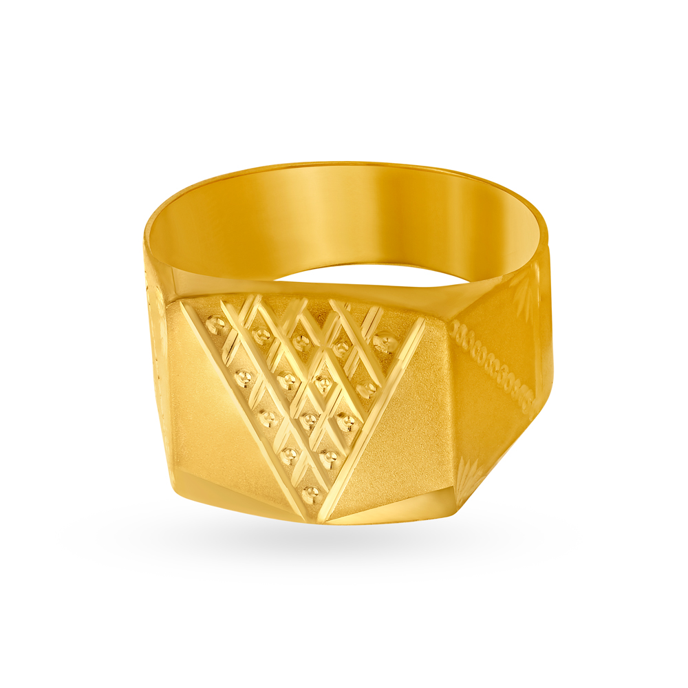 Mesmerizing 22 Karat Yellow Gold Etched Ring,,hi-res image number null