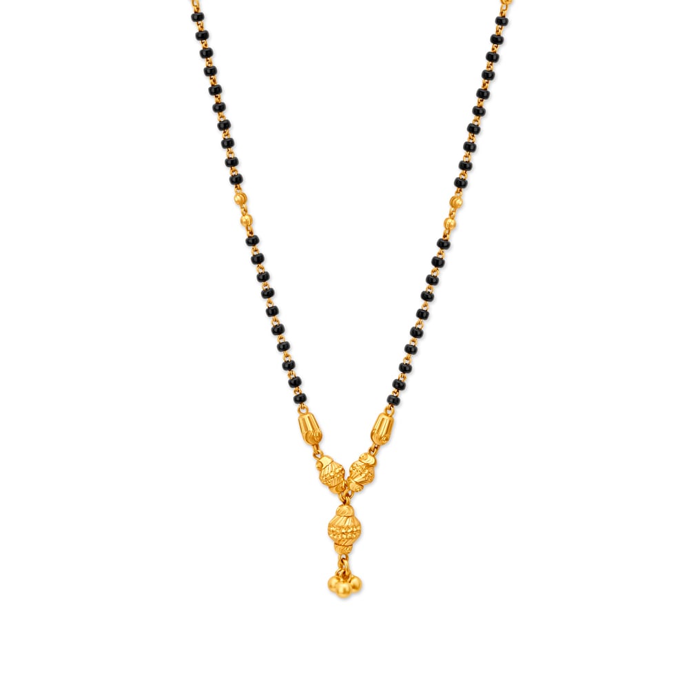 100 Latest Heavy Gold Mangalsutra Designs (2024) - Tips and Beauty | Gold  mangalsutra designs, Gold mangalsutra, Black beads mangalsutra design