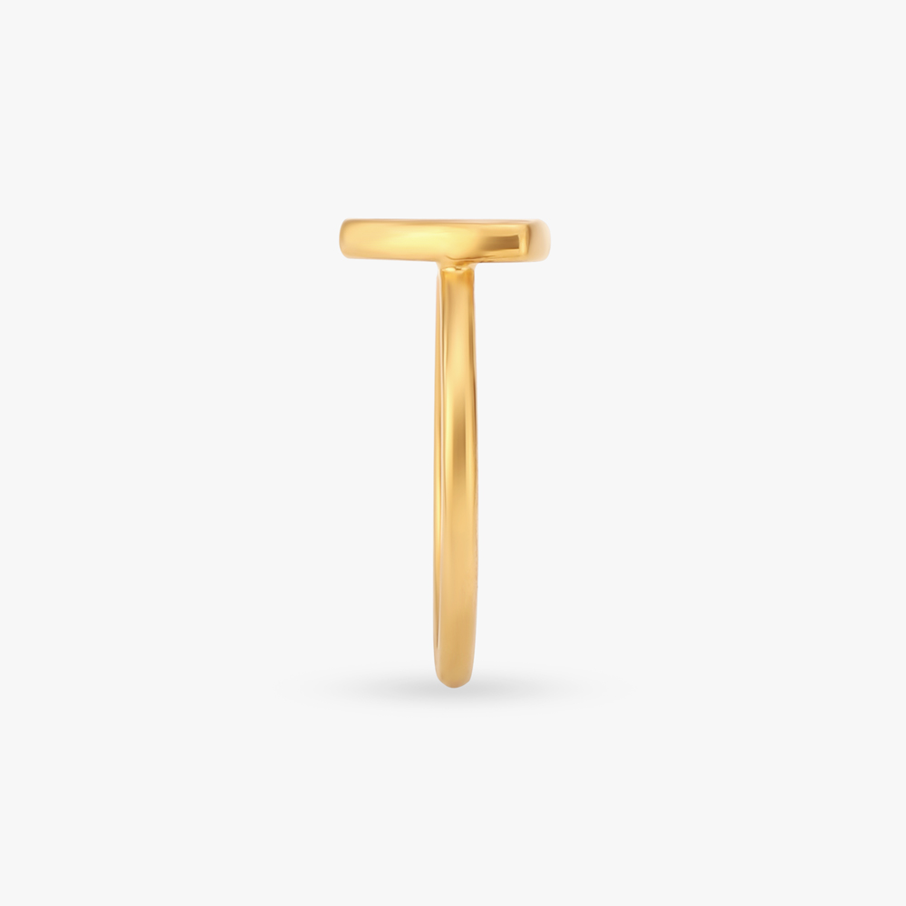 Serene Triangular Finger Ring Serene Triangular Finger Ring