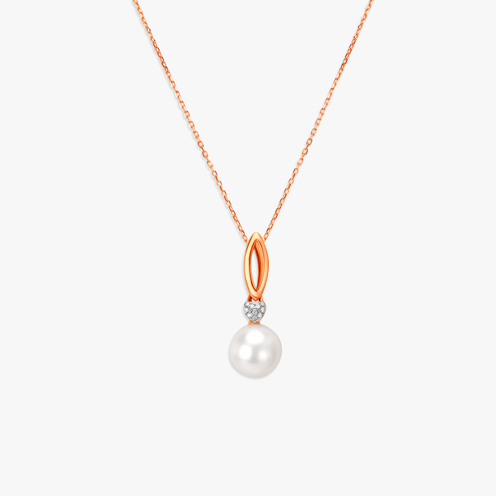 Graceful Pearl and Diamond Pendant with Chain,,hi-res image number null