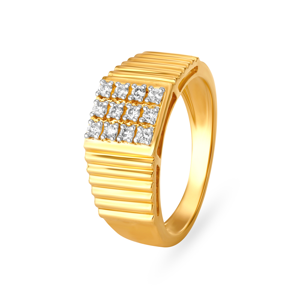 Classic 18 Karat Gold And Diamond Finger Ring