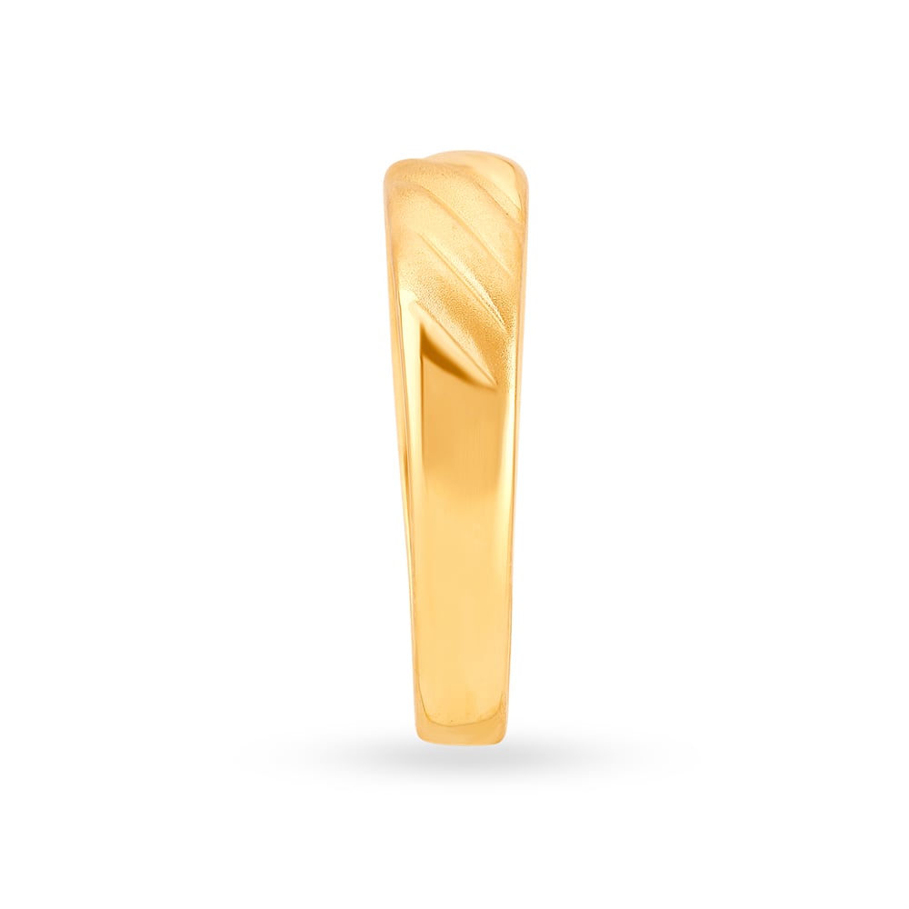 Sculpted Gold Finger Ring for Men,,hi-res image number null