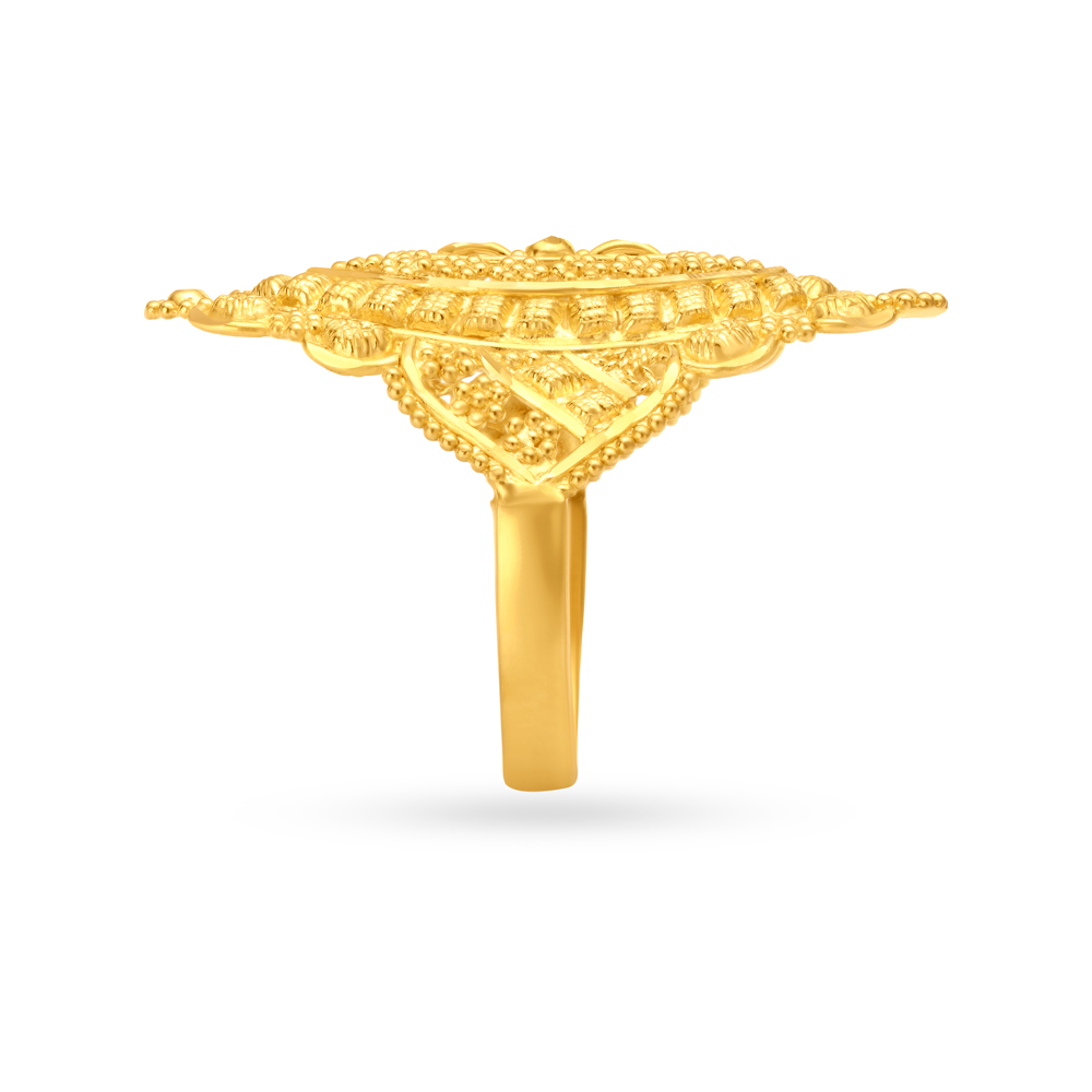 Antique Oval Gold Finger Ring,,hi-res image number null