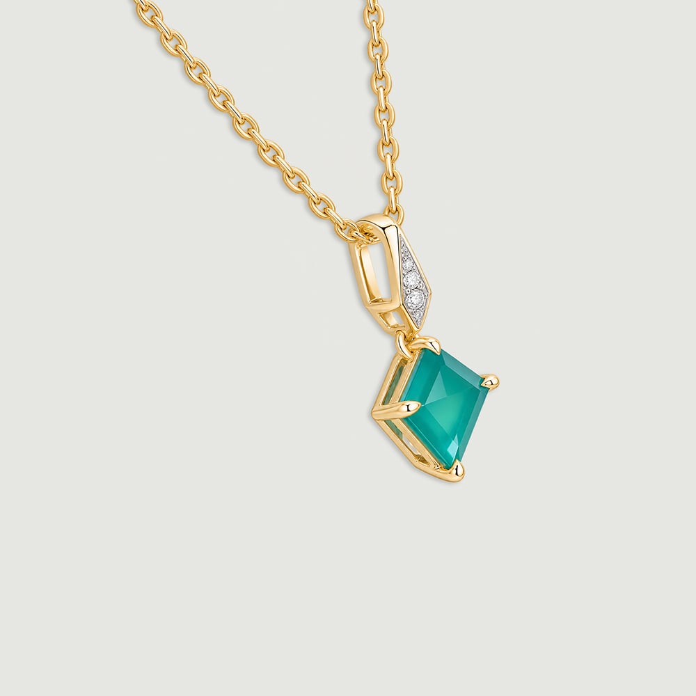 Bold Lantern Green Onyx Pendant,,hi-res image number null
