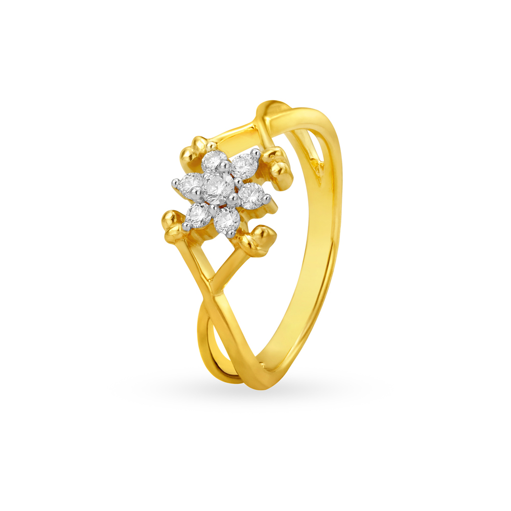 

Enchanting Diamond Finger Ring
