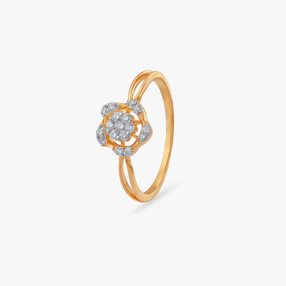 

Layered Bloom Diamond Ring