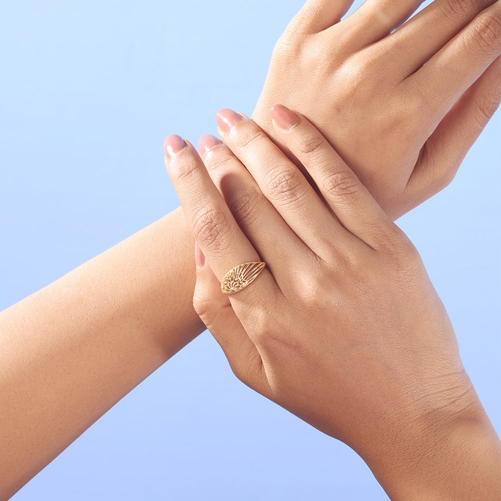 Intricate Radiant Gold Ring,,hi-res image number null