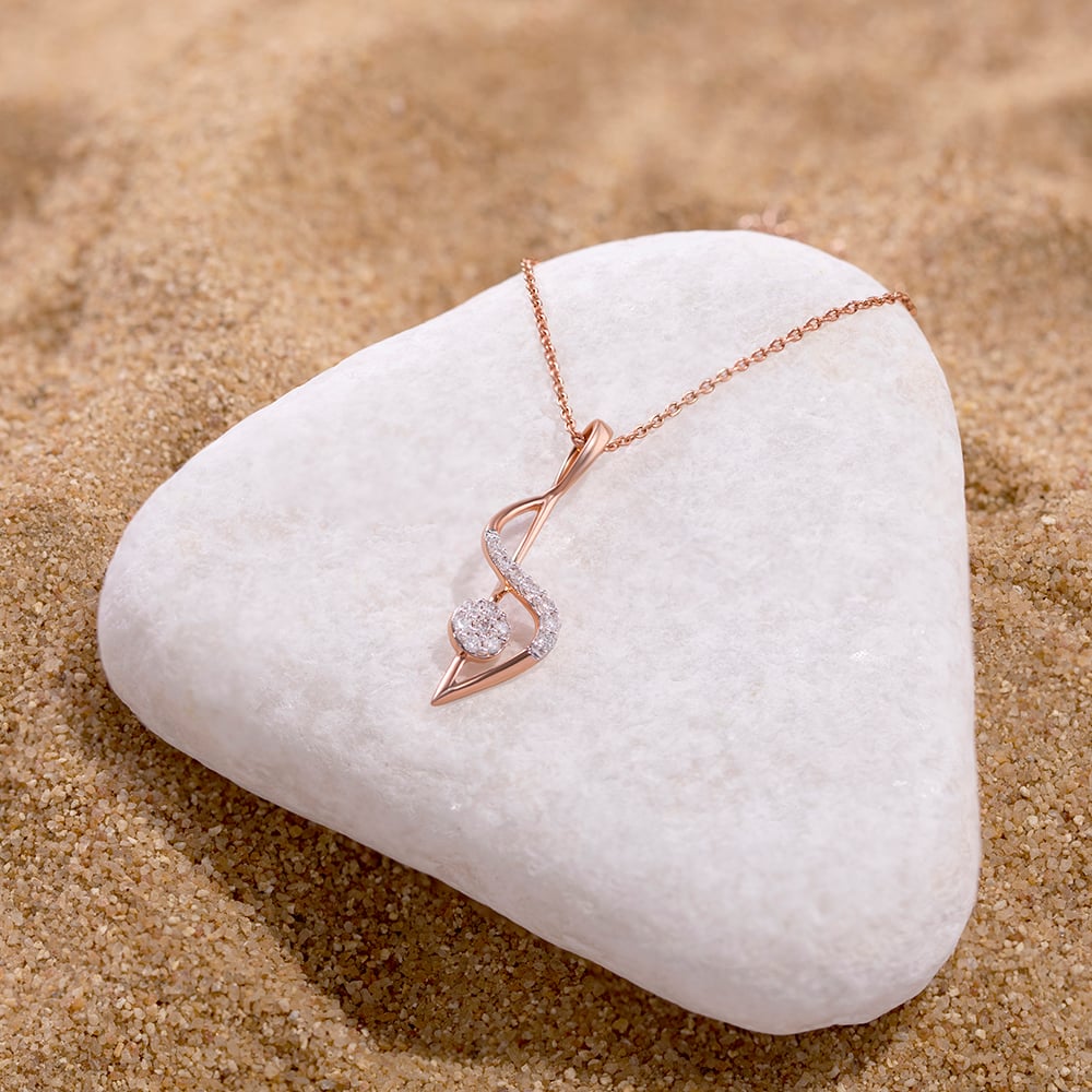 Graceful Twist Gold & Diamond Pendant,,hi-res image number null
