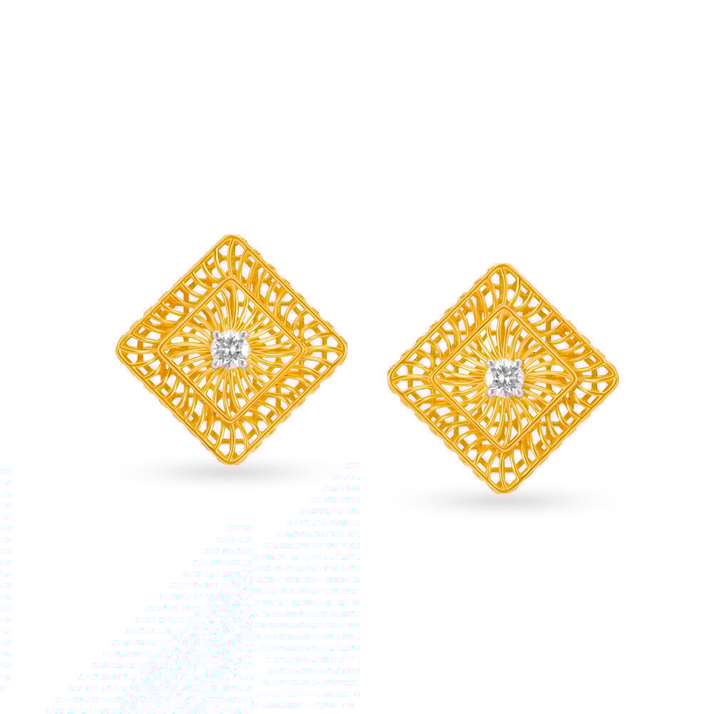 

Pristine Geometric Diamonds Stud Earrings