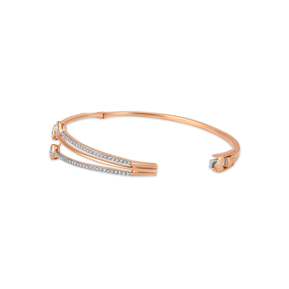 Stunning Diamond Bangle With Three Central Stones,,hi-res image number null