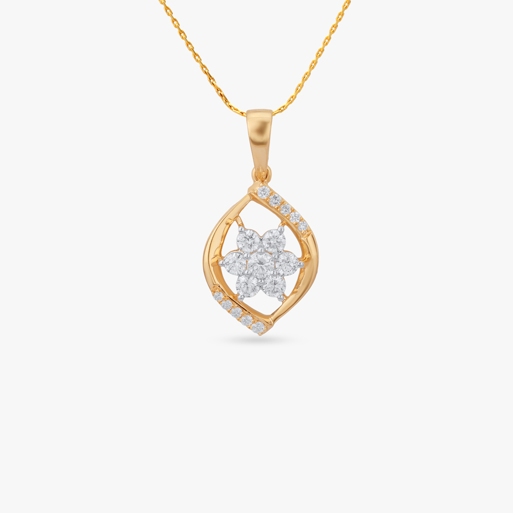 Bloom Crest Diamond Pendant and Earrings Set,,hi-res image number null
