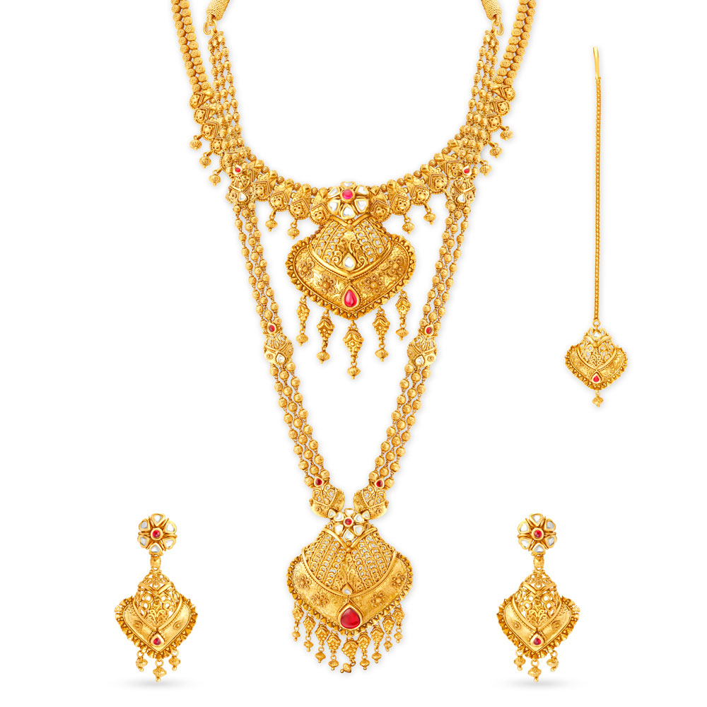Stylish Gold Necklace Set with Maang Tikka and Haram