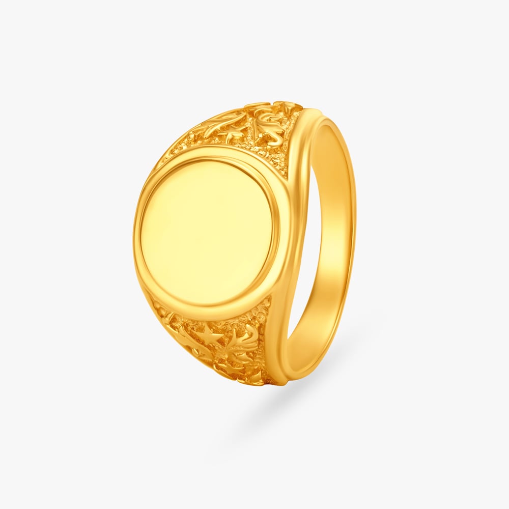 Imperial Signet Ring,,hi-res image number null