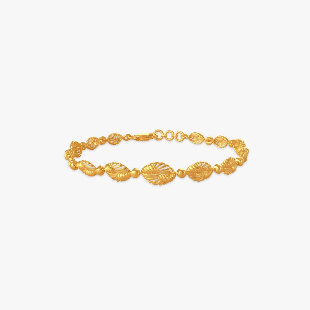 

Leaf Link Gold Bracelet