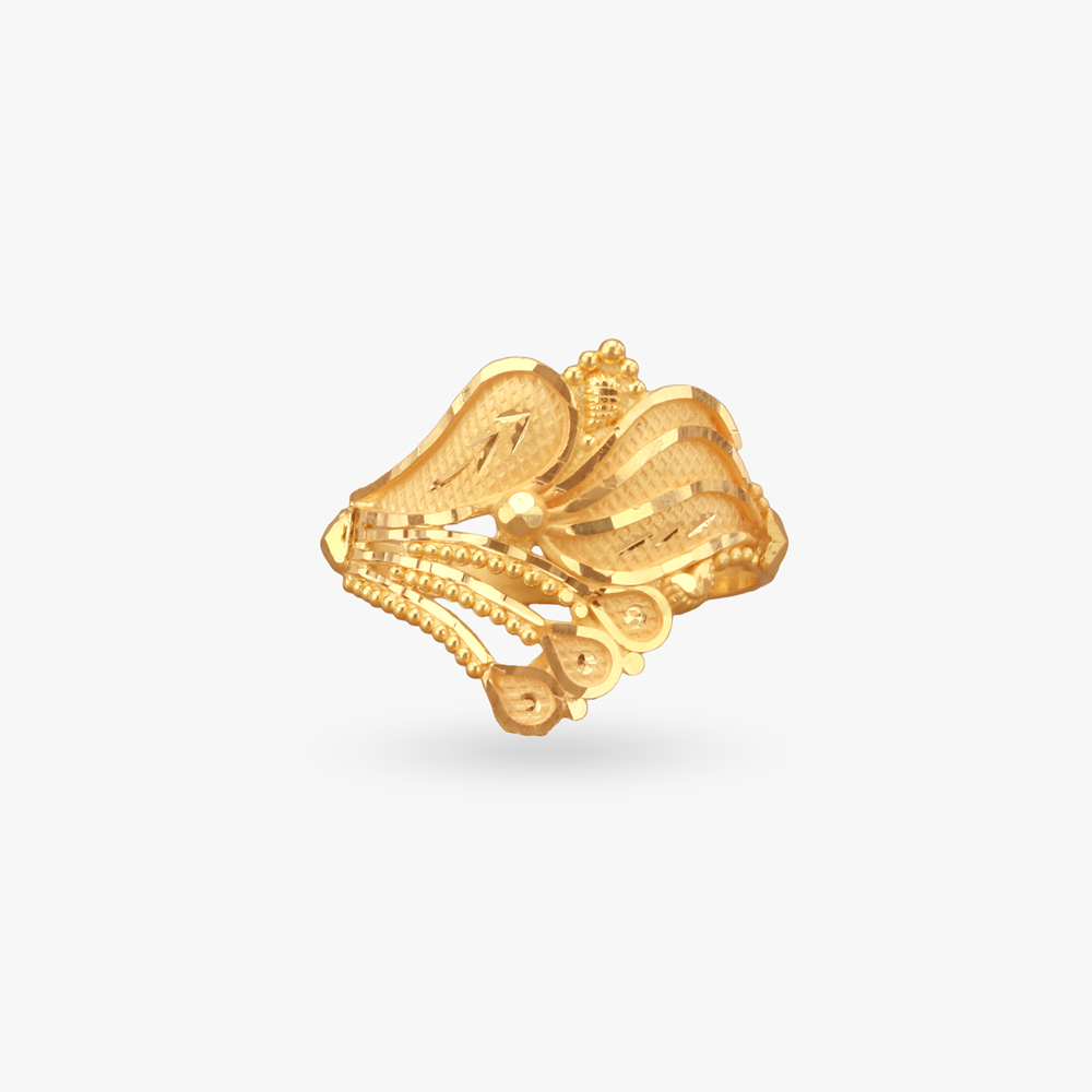 

Feather Bloom Gold Ring
