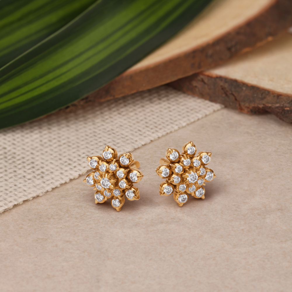 Dazzling Florals Diamond Stud Earrings,,hi-res image number null