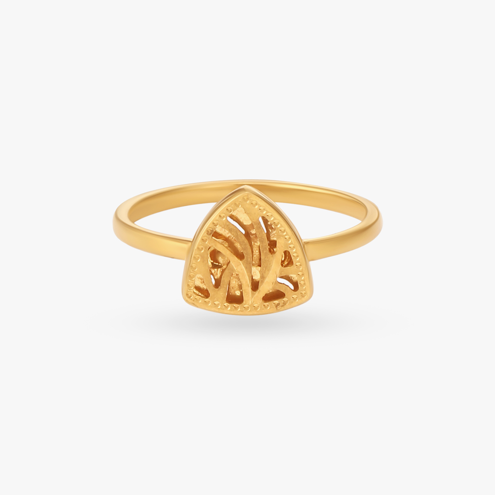 Serene Triangular Finger Ring Serene Triangular Finger Ring
