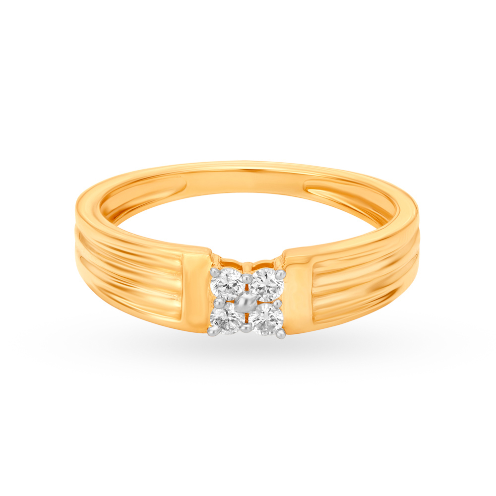 Stately 18 Karat Yellow Gold And Diamond Ridge Pattern Finger Ring,,hi-res image number null