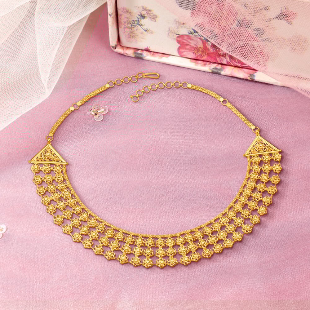 

Layered Floral Necklace Set