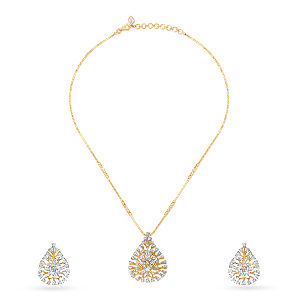 Minimal Tear Drop Diamond Necklace Set