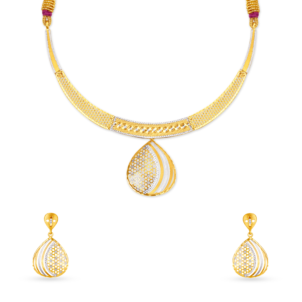 

Teardrop Gold Necklace Set