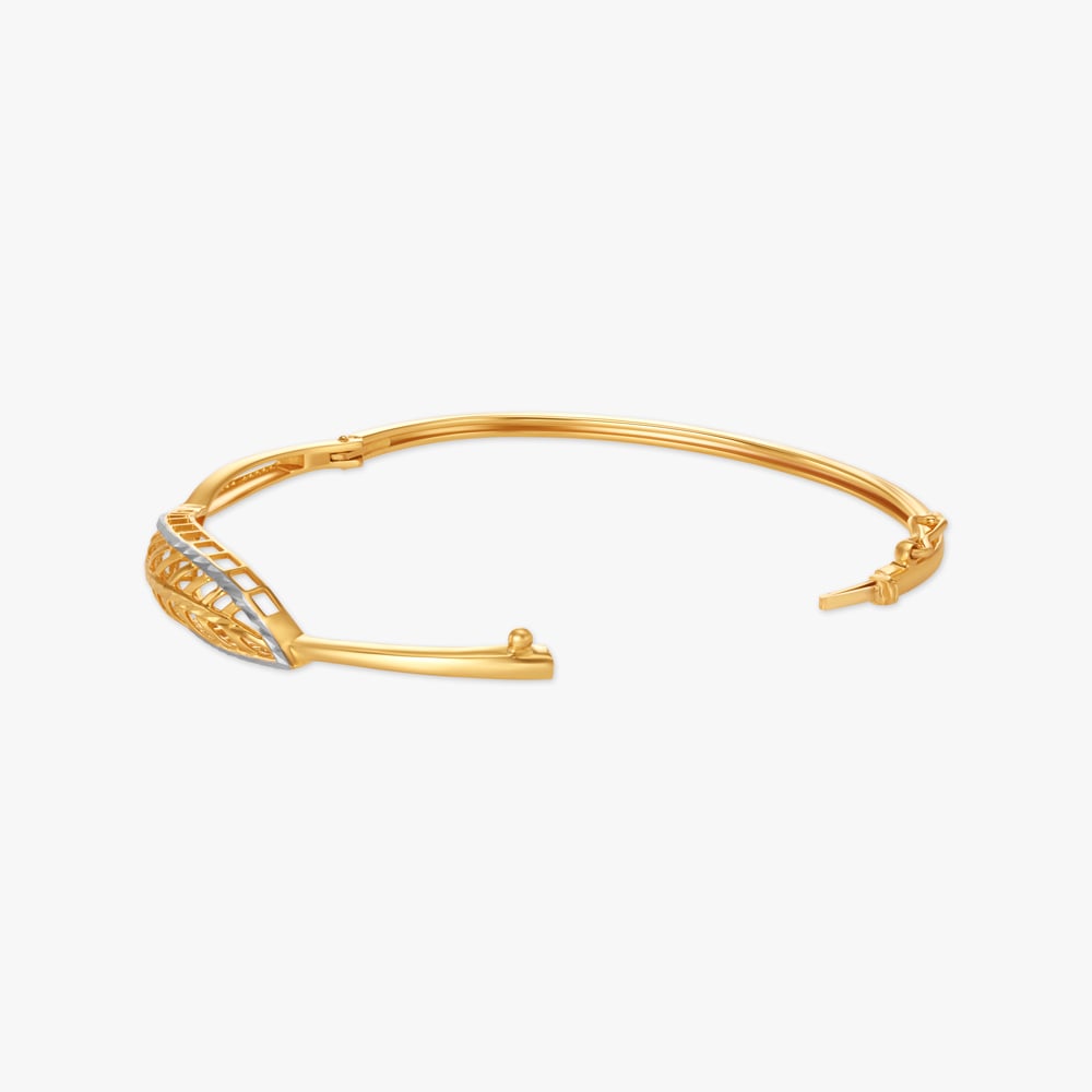 Charming Leaf Bangle,,hi-res image number null