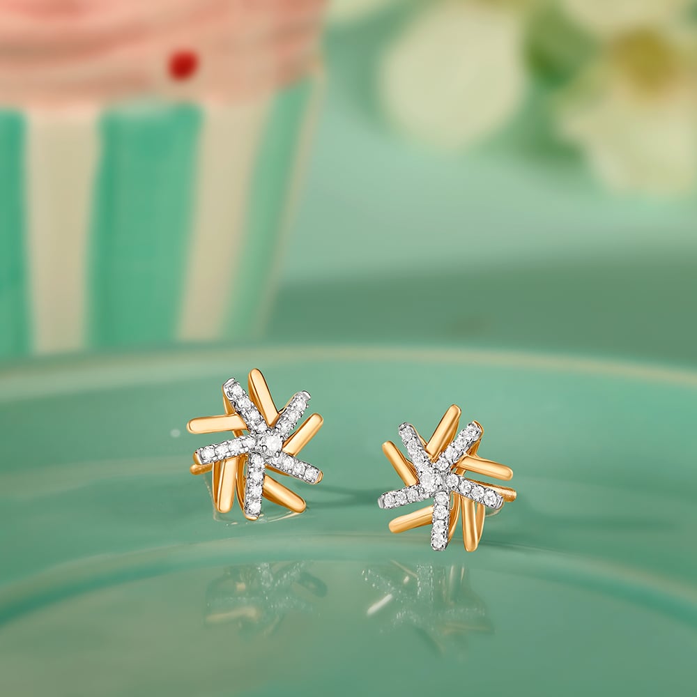 

Lovely Flowers Diamond Stud Earrings