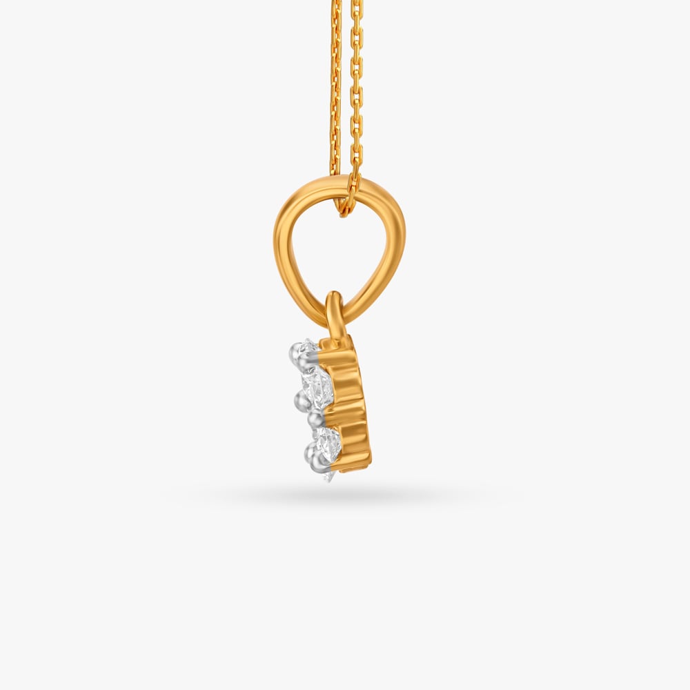 Classic Floral Motif Diamond Pendant,,hi-res image number null
