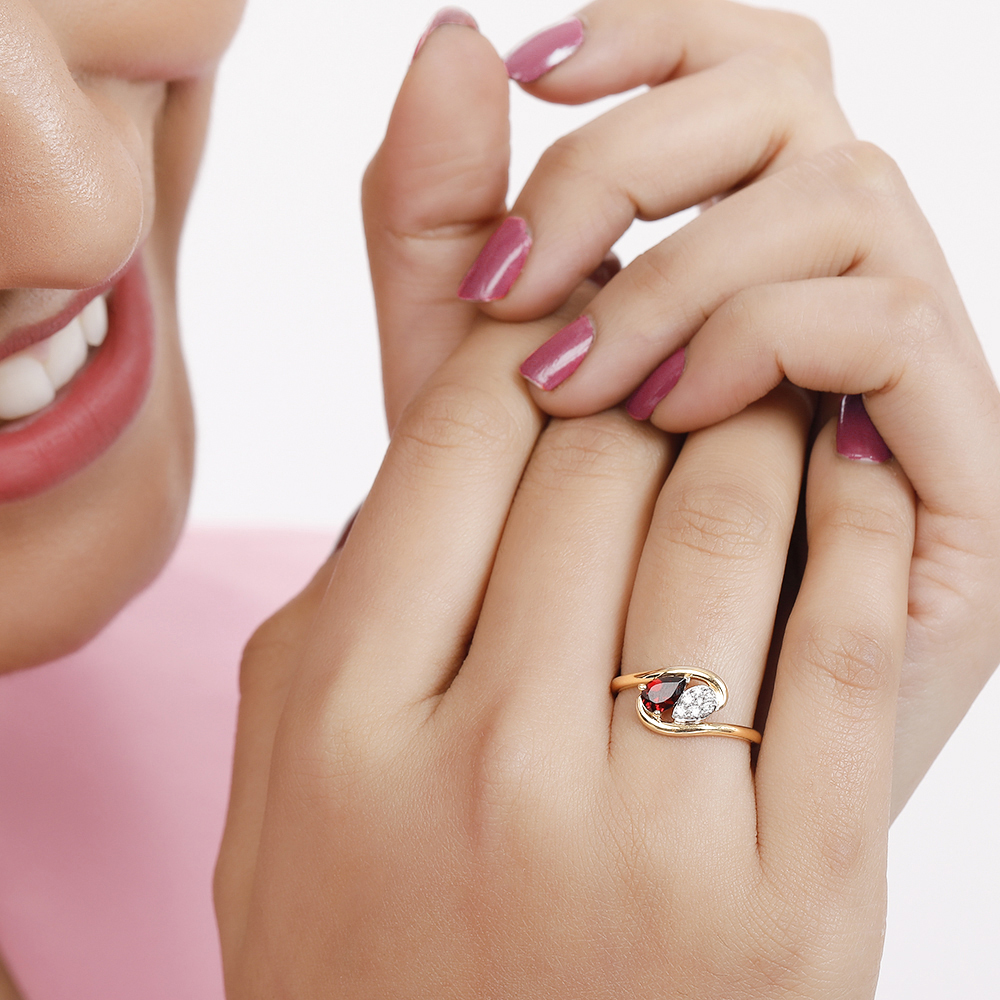 14 KT Yellow Gold Toi et Moi Diamond and Red Garnet Ring,,hi-res image number null